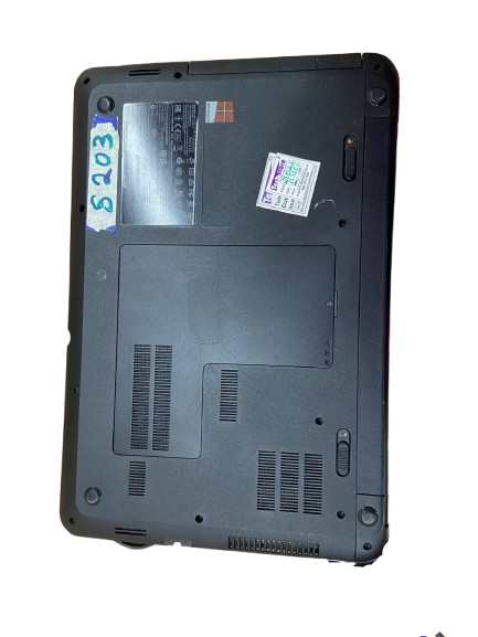 HP  15-d008tu  (S-203)